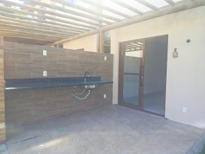 casa duplex 2 semi-suítes varanda gourmet