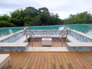 Lanai Residencial Apartamento com vista mar em Imbassaí