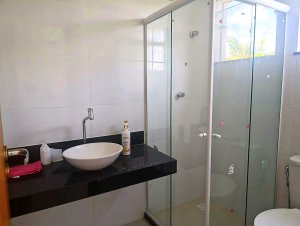 Casa à Venda em Imbassaí | 2 Suítes + 2 Vagas | Oportunidade