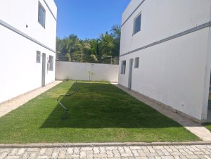 Casa à Venda em Imbassaí | 2 Suítes + 2 Vagas | Oportunidade