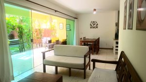 Apartamento para aluguel anual em Imbassaí