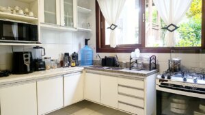 cozinha do apartamento Reserva Imbassaí