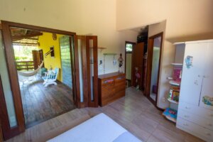 Suíte da casa à beira do rio em Imbassaí