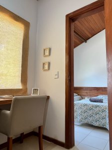 Casa em condomínio à venda em Imbassaí