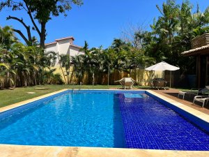 Piscina do Condomínio Vila Aroeira em Imbassaí
