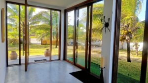 sala de estar da mansão em Sauípe