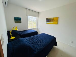 Quarto Apartamento no Ykutiba Imbassaí com 2 Quartos