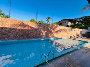 Piscina Duplex com 3 Suítes em Imbassaí 112m2