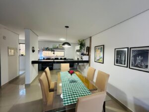 Cozinha Duplex com 3 Suítes em Imbassaí 112m2