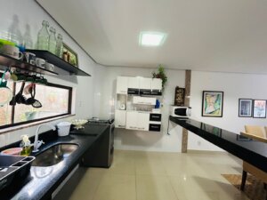 Cozinha Duplex com 3 Suítes em Imbassaí 112m2