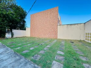 Frente condomínio Duplex com 3 Suítes em Imbassaí 112m2