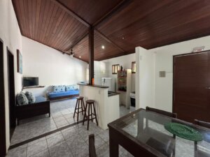 Apartamento térreo 2 suítes Imbassai
