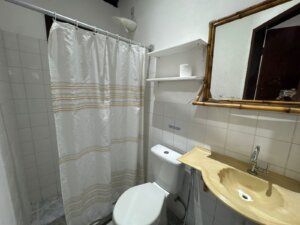 Apartamento térreo 2 suítes Imbassai