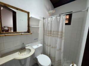 Apartamento térreo 2 suítes Imbassai