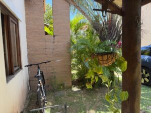 Área externa casa mobiliada à venda em Imbassai